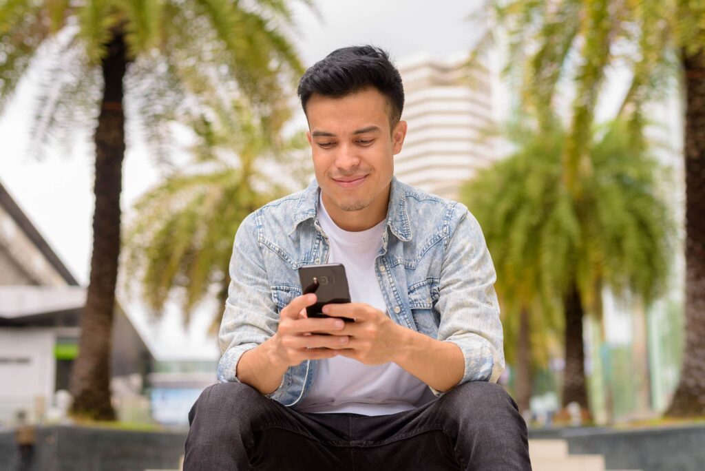 Mau Bisnis Online Tanpa Modal Lewat HP? Begini Caranya! - Cuanesia